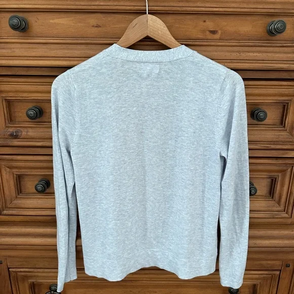 Old Navy light weight, long sleeved cardigan - Picture 2 of 3